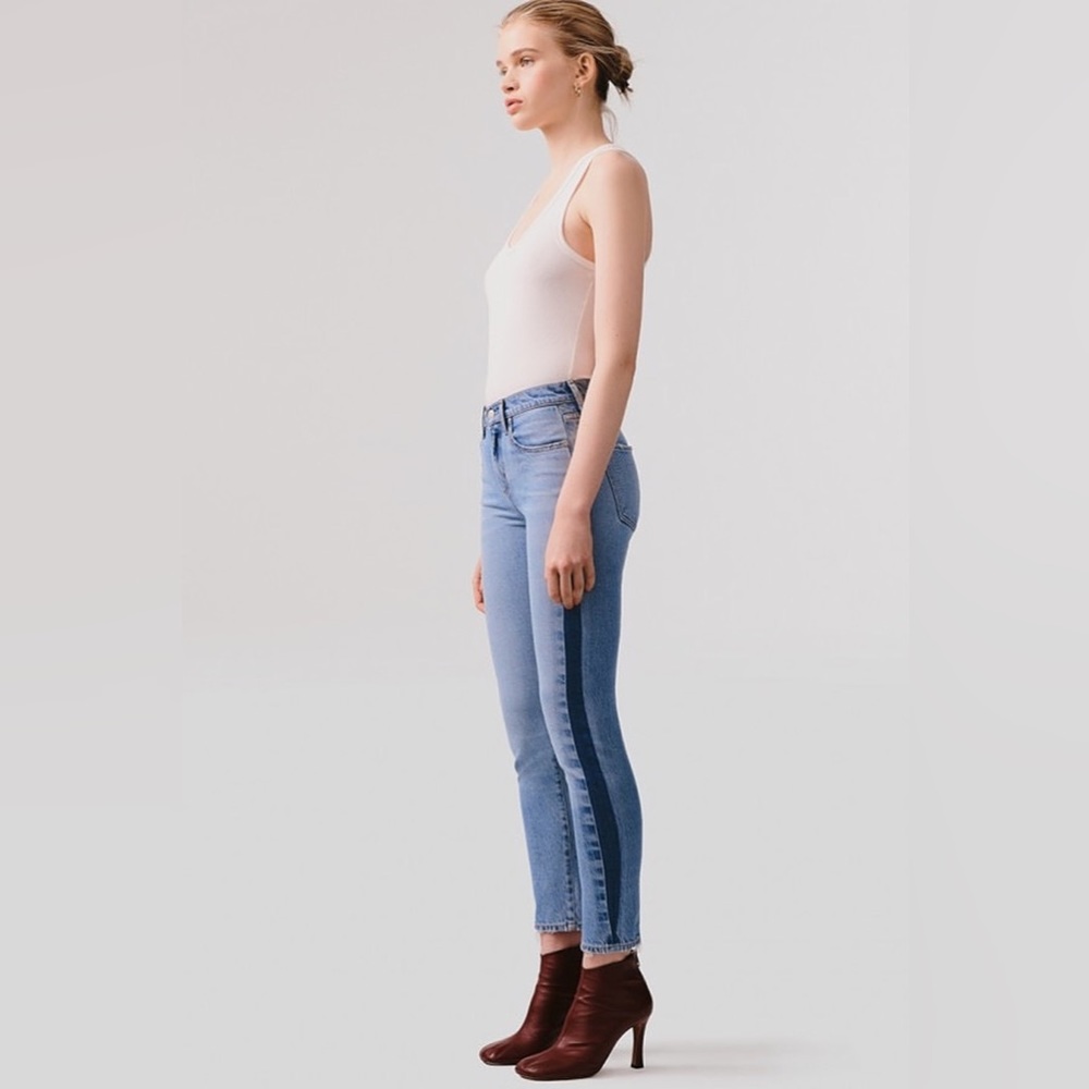 Agolde Toni Straight Leg Jean in Swerve - Picture 2 of 9